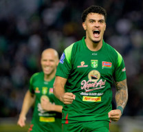 Persebaya Kunci Empat Besar