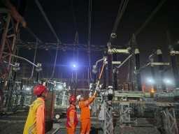 PLN Tuntaskan Perbaikan Gangguan Kelistrikan di Sebagian Lokasi yang Sempat Padam di Jatim