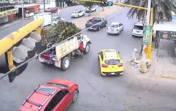 Iring-iringan Pemakaman Diberondong Tembakan