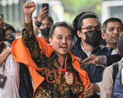 Dibawa ke Kejari Jaksel, Roy Suryo: Allahu Akbar!