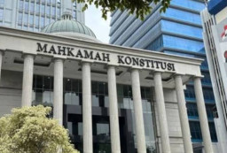 Lagi, MK Melarang Anggota Polri Rangkap Jabatan