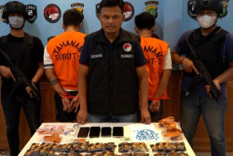 Samarkan Narkoba di Beras Basmati, 2 Pria Ditangkap Polda Metro Jaya   