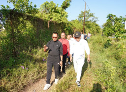 Wali Kota Batu Tinjau Jalur Usaha Tani, Ajak Warga Jaga Kebersihan demi Dukung Wisata